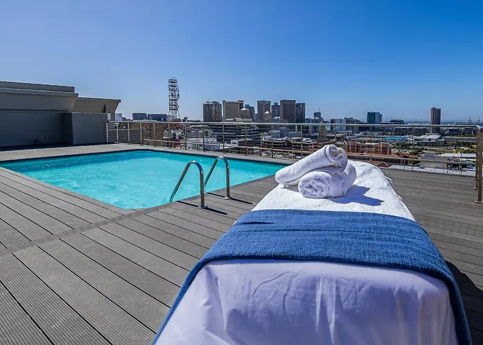 One Bedroom Apartment In The Heart Of Cape Town